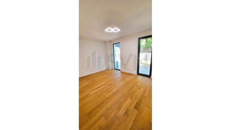 Apartament cu 4 camere decomandat în Centrul Civic