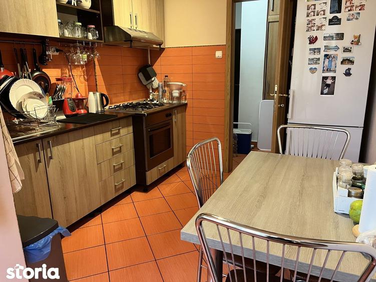 Apartament cu 3 camere semidecomandat, mobilat în Tractorul — fotografia 1