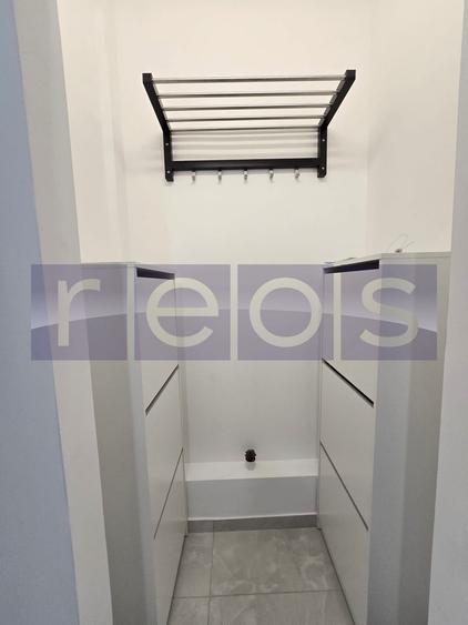 VANZARE 2 CAMERE | CENTRALA PROPRIE | COMPLET RENOVAT | ZONA DOMENII /  1 MAI - 6