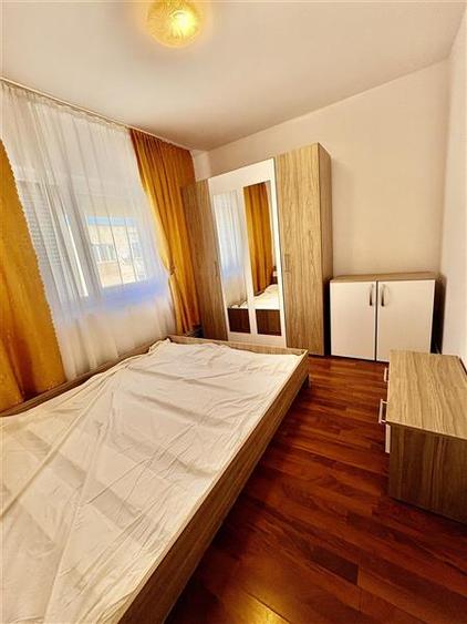 Apartament cu 2 camere semidecomandat, mobilat în Est