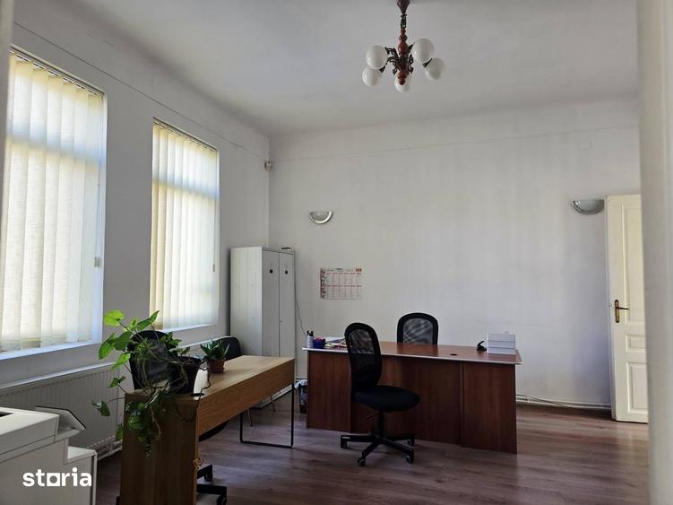 Apartament cu 3 camere în Eminescu