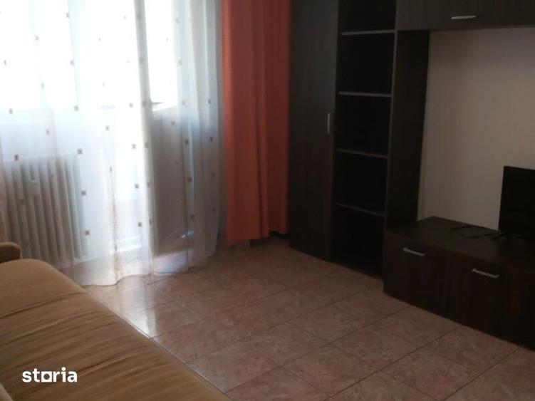 Apartament De Inchiriat Cu Doua Camere In Zona Drumul taberi sec.6 - 4