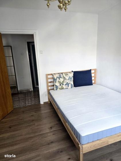 Apartament cu 2 camere decomandat, mobilat în Tei