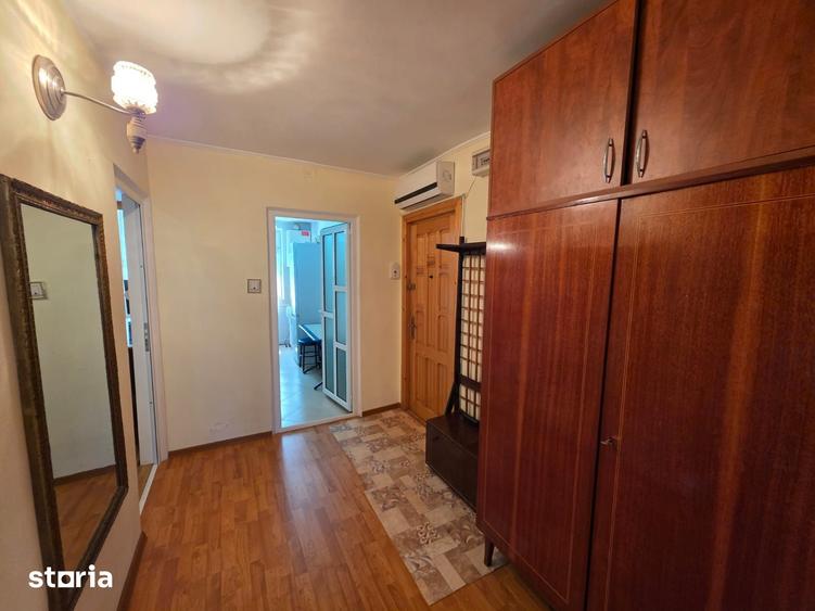 Apartament cu 3 camere decomandat în Ultracentral