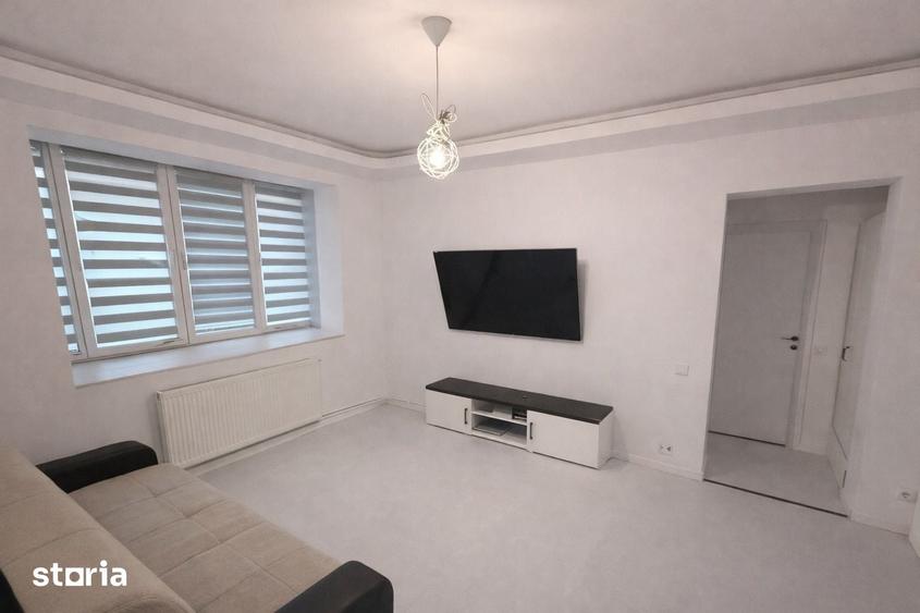 Apartament cu 2 camere decomandat în Gruia