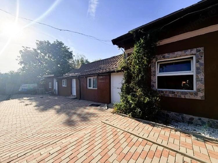 Casă cu 3 camere cu Teren 2296 Mp în Vlăduleni
