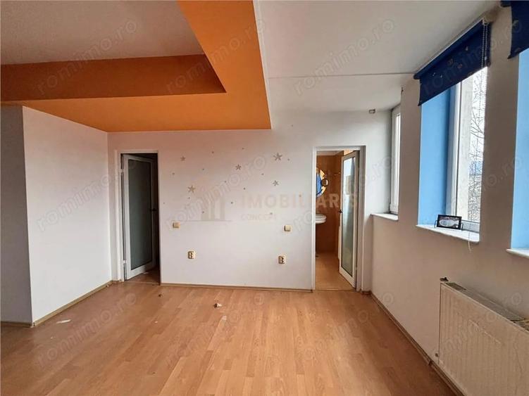 Casă cu Teren 987 Mp în Vasile Alecsandri