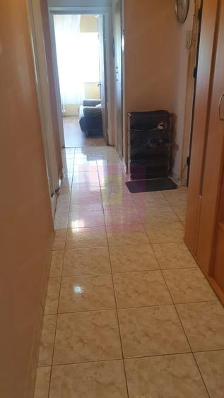 Apartament cu 3 camere decomandat în Pantelimon