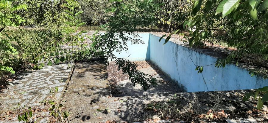 Casă individuală cu 4 camere cu Canalizare în Central