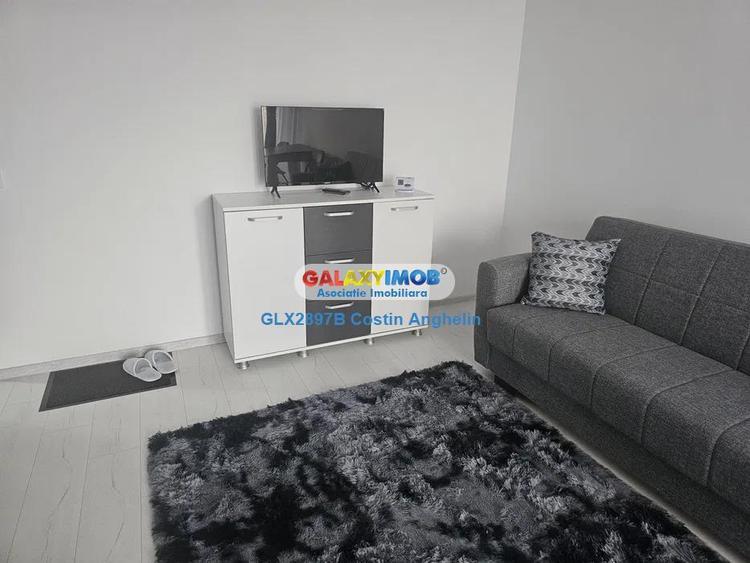 Apartament cu 2 camere semidecomandat, mobilat în Central