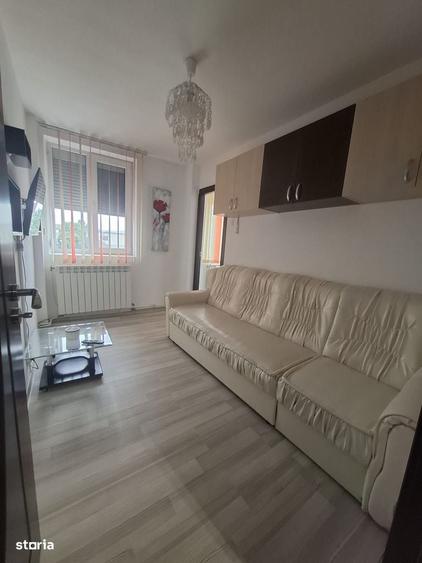 Apartament cu 3 camere decomandat în Ultracentral