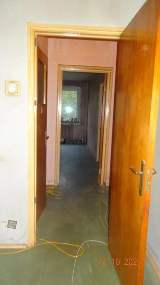 Apartament cu 3 camere semidecomandat în Theodor Pallady