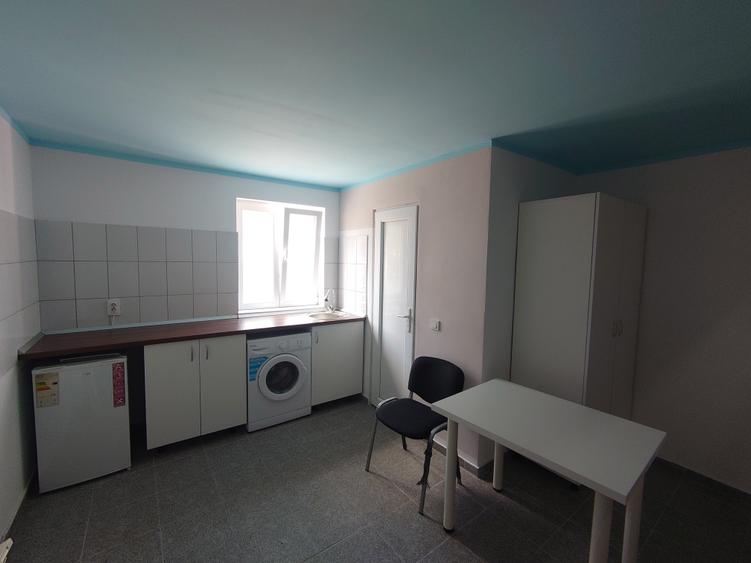 Apartament cu 2 camere în Complex Studențesc