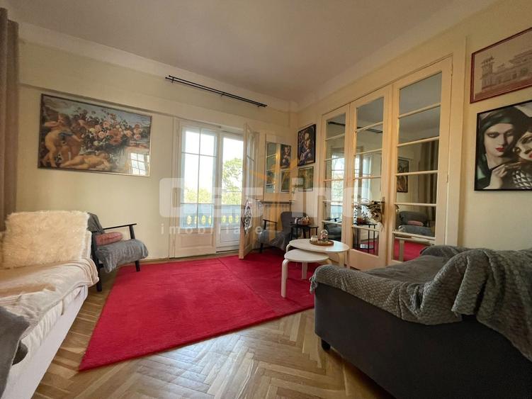 Apartament cu 5 camere decomandat, mobilat în Pache Protopopescu
