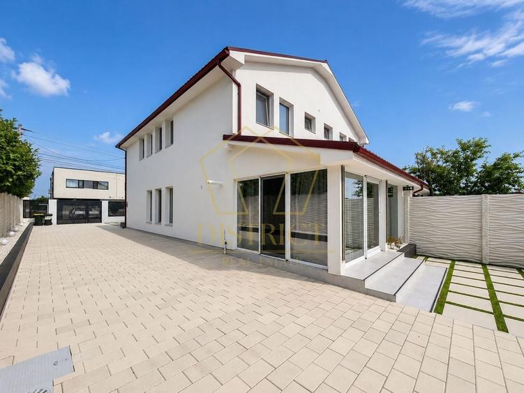 Duplex cu 3 camere cu Canalizare în Dumbrăvița