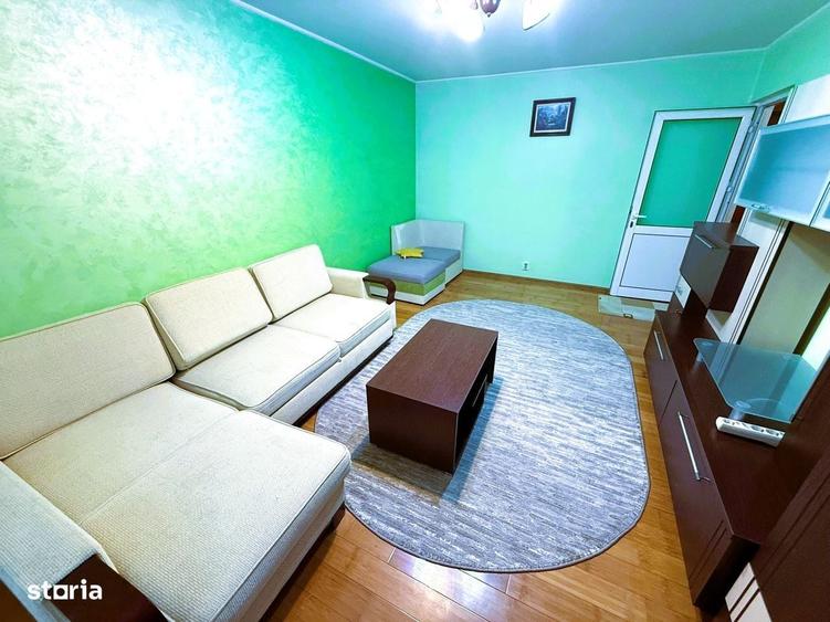 Apartament cu 2 camere decomandat în Nicolina