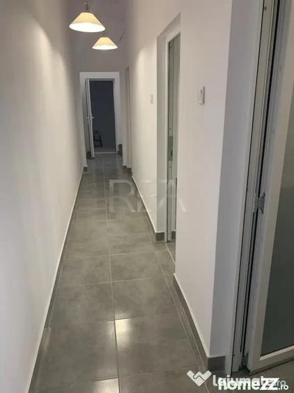 Casă cu 9 camere cu Teren 212 Mp în Eminescu