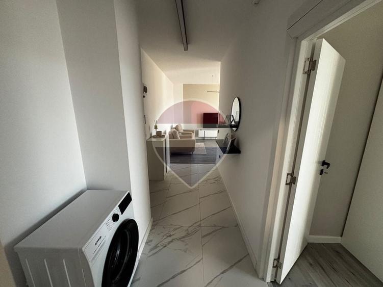 Apartament cu 2 camere decomandat, mobilat în Florești