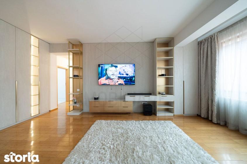 Apartament cu 3 camere, mobilat în Nordului