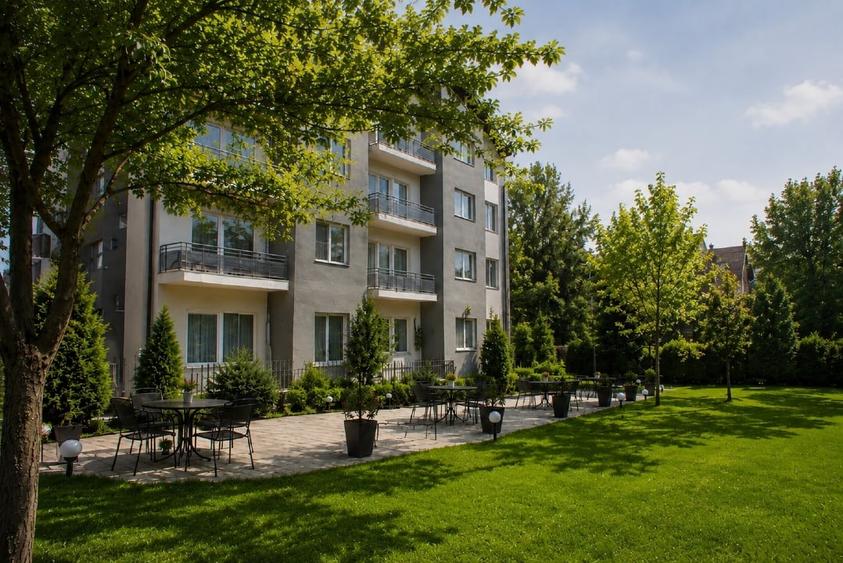 Spațiu comercial, de 1,550 mp, în Andrei Mureșanu
