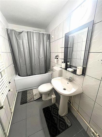 Apartament cu 2 camere decomandat, mobilat în Unirii Nord