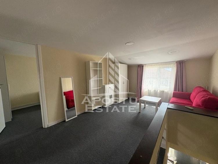 Apartament cu 3 camere decomandat în Bucovina