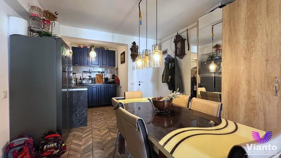 Apartament cu 3 camere decomandat, mobilat în Sud-Est