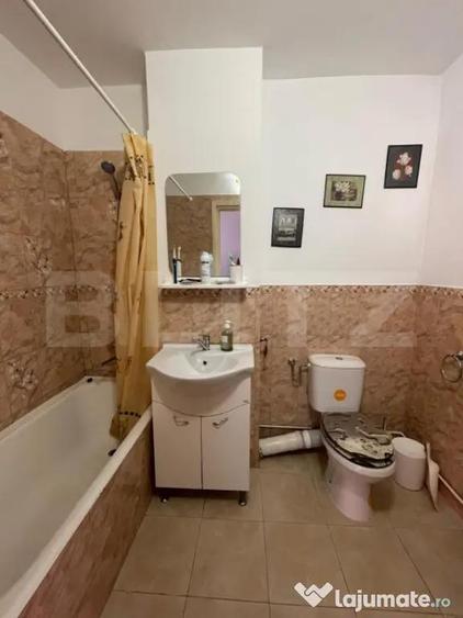 Apartament cu 5 camere decomandat în Ultracentral
