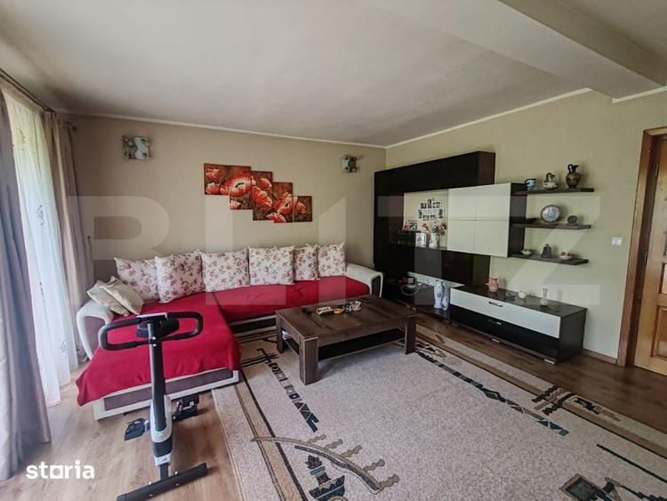 Casă cu 6 camere cu Teren 1332 Mp în Ipotești