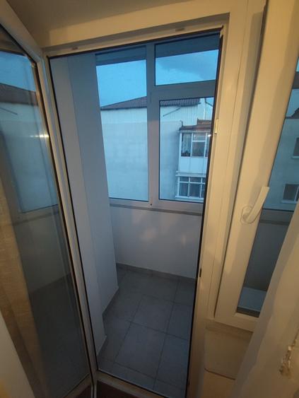 Garsoniera confort 1 complet renovata si utilata - 2