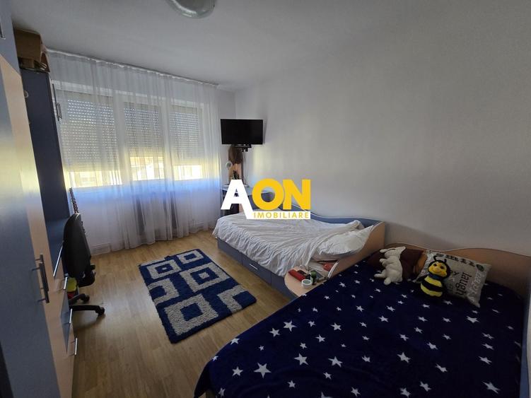 Apartament cu 2 camere decomandat, mobilat în Cetate — fotografia 3