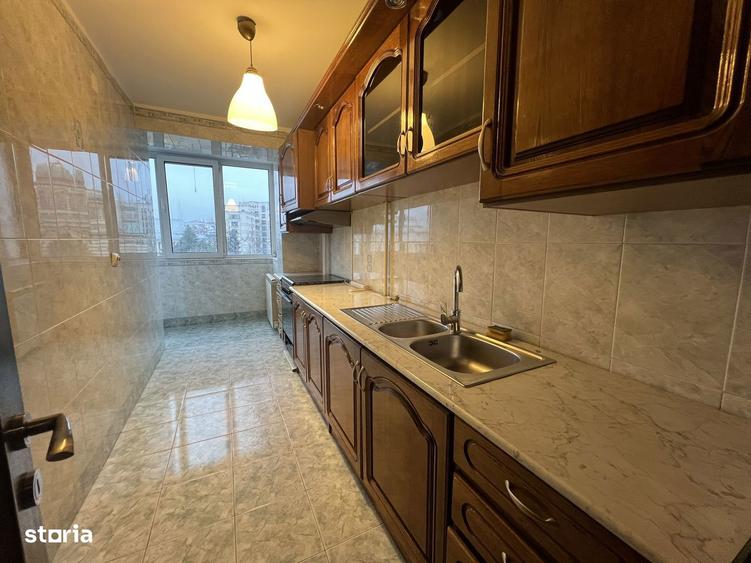 Apartament cu 4 camere în Unirii