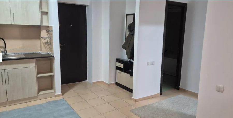 Apartament cu 2 camere semidecomandat, mobilat în Tătărași