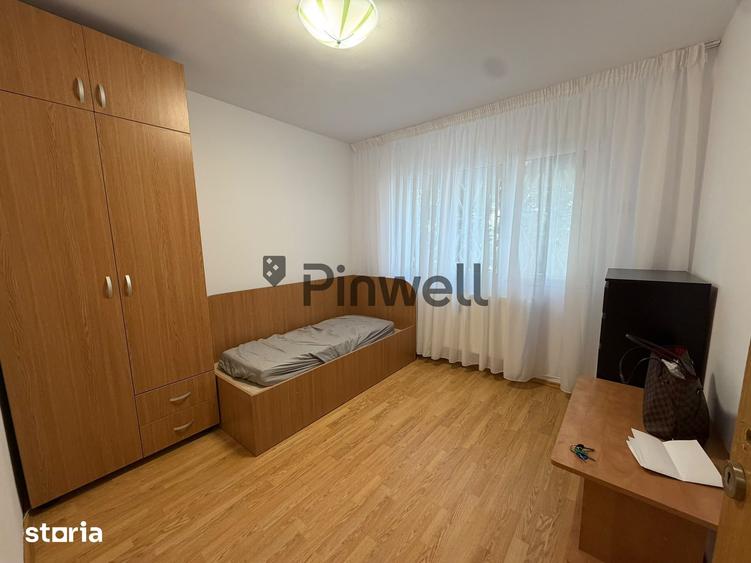 Apartament cu 3 camere în Drumul Taberei