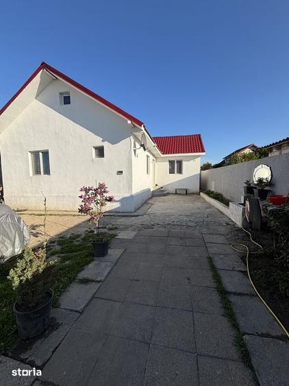 Casă cu 3 camere cu Teren 333 Mp în Central