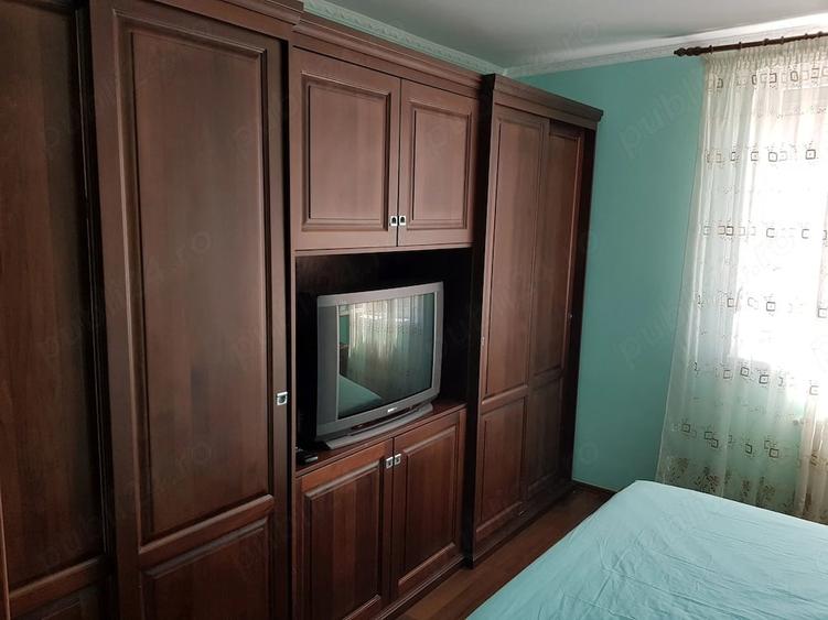 Apartament cu 3 camere decomandat în Terezian