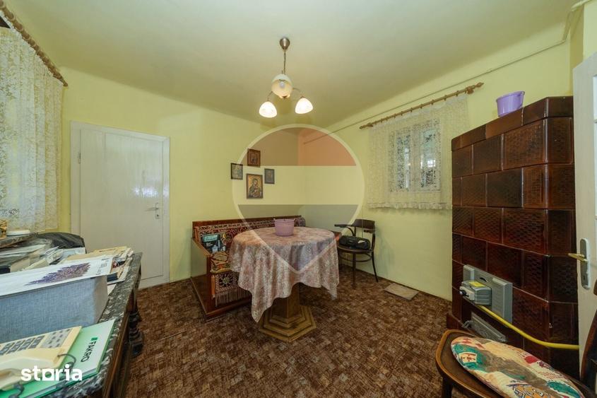 Casa saseasca autentica in Sacele teren 1.900 mp ?i livada - 7