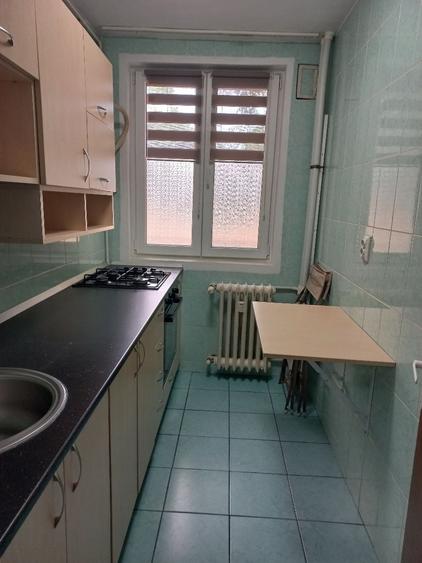 Garsonieră decomandată în Drumul Taberei