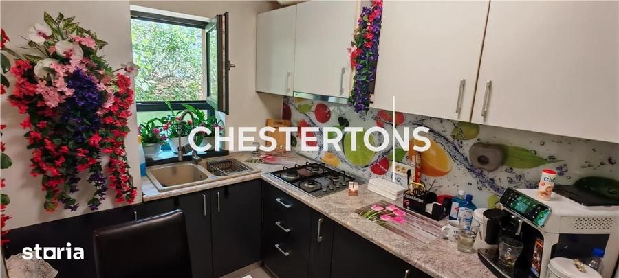 Apartament cu 3 camere în Alexandriei