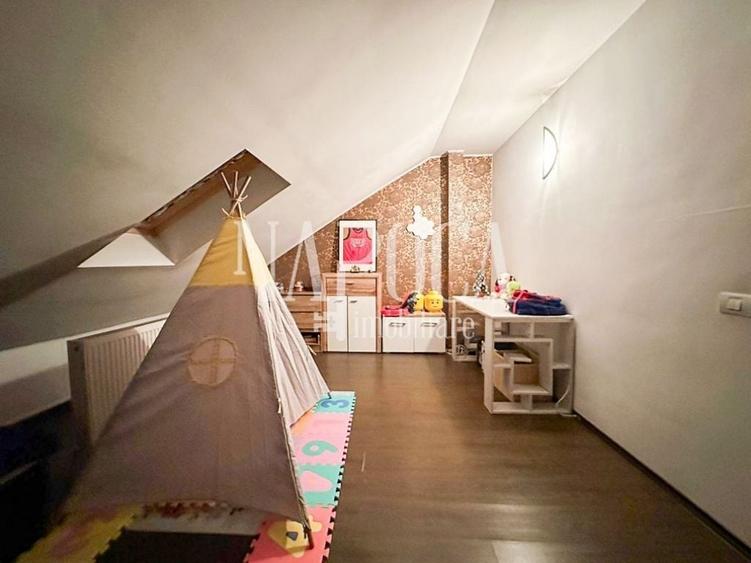 Apartament cu 4 camere decomandat în Europa