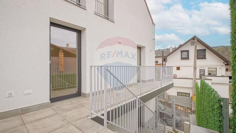 Casă individuală cu 6 camere cu Teren 601 Mp în Centrul Istoric