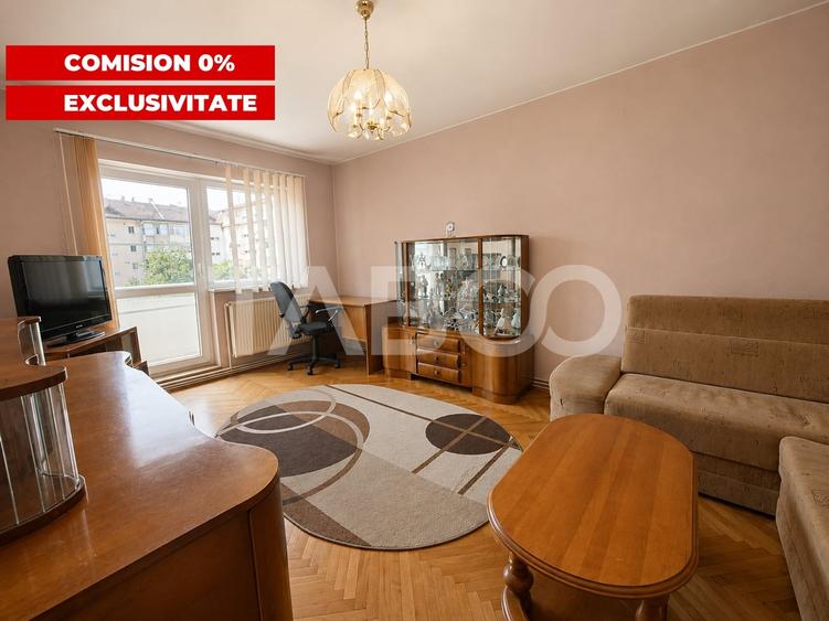 Apartament cu 3 camere decomandat, mobilat în Terezian