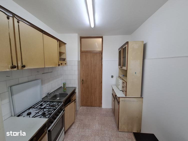 Apartament cu 2 camere decomandat în Viile Noi