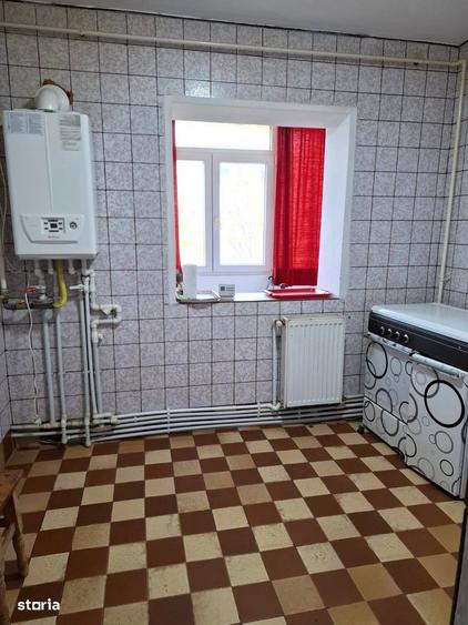 Apartament cu 3 camere decomandat în Unirii Sud