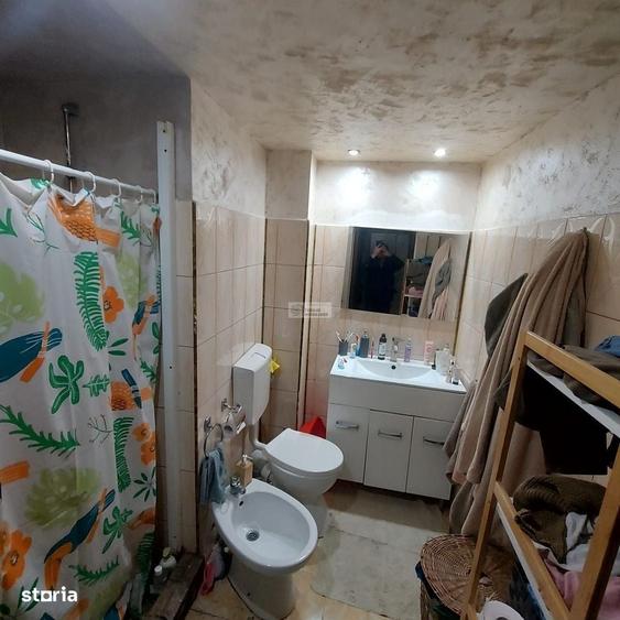 Apartament cu 4 camere decomandat în Autogară