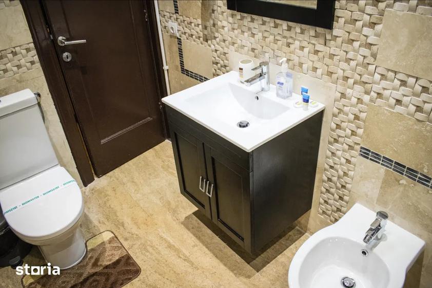 Apartament cu 2 camere semidecomandat, mobilat în P-ța Romană