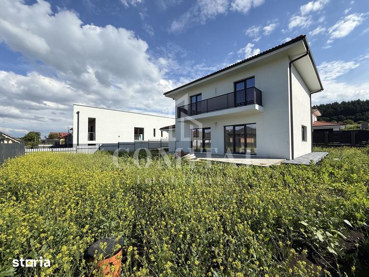 Casă cu 4 camere cu Teren 500 Mp în Chinteni