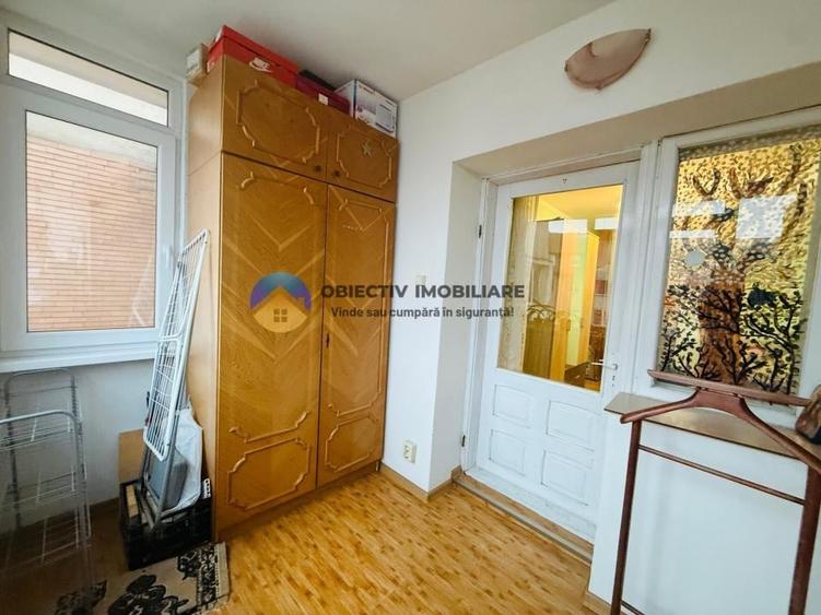 Apartament cu 3 camere decomandat, mobilat în 1 Mai