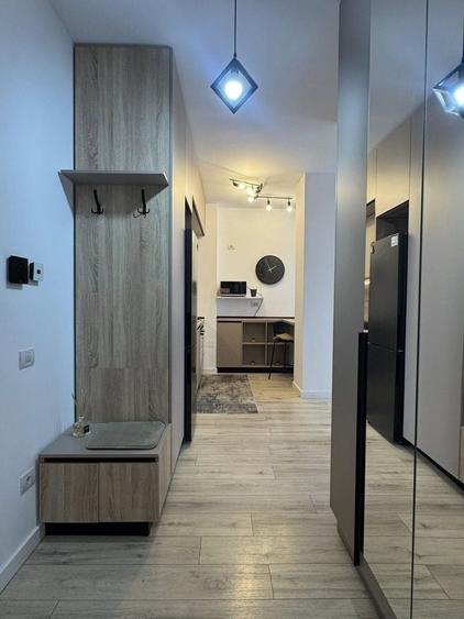 Apartament cu 2 camere decomandat, mobilat în Torontalului