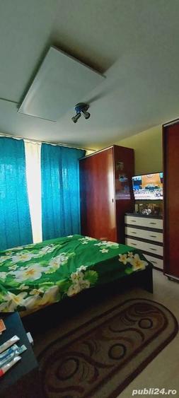 Apartament cu 3 camere decomandat, mobilat în Calarași 4
